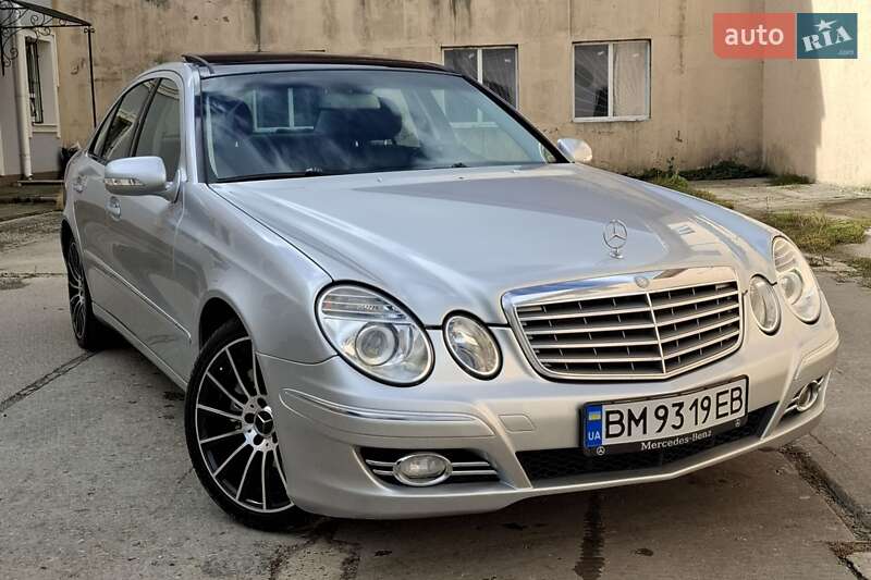 Седан Mercedes-Benz E-Class 2007 в 