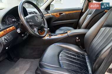 Седан Mercedes-Benz E-Class 2007 в 