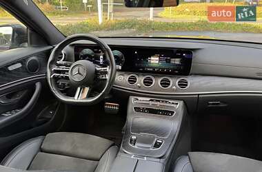 Седан Mercedes-Benz E-Class 2021 в 