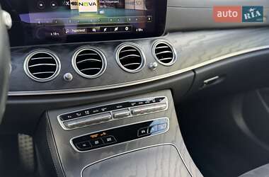 Седан Mercedes-Benz E-Class 2021 в 