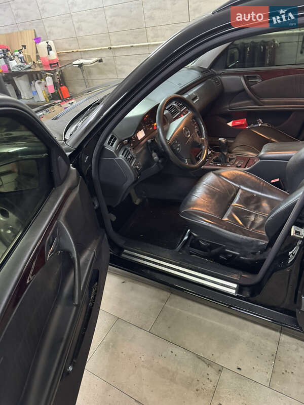 Универсал Mercedes-Benz E-Class 2001 в Валках фото 3 Универсал Mercedes-Benz E-Class 2001 в Валках