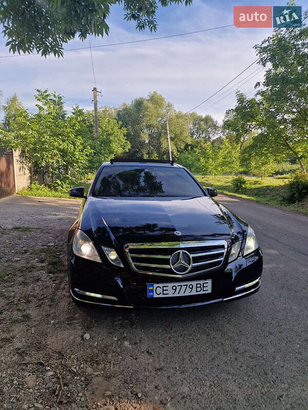 Седан Mercedes-Benz E-Class 2011 в Чернівцях фото 2 Седан Mercedes-Benz E-Class 2011 в Чернівцях
