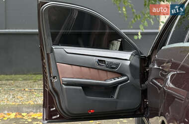 Седан Mercedes-Benz E-Class 2009 в 