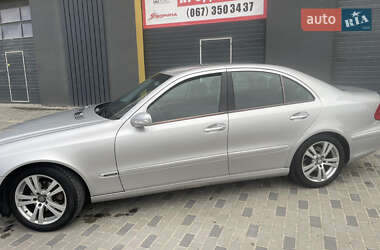 Седан Mercedes-Benz E-Class 2003 в 