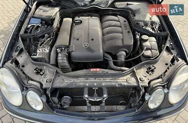 Седан Mercedes-Benz E-Class 2005 в 