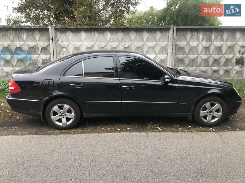 Седан Mercedes-Benz E-Class 2005 в Борисполе