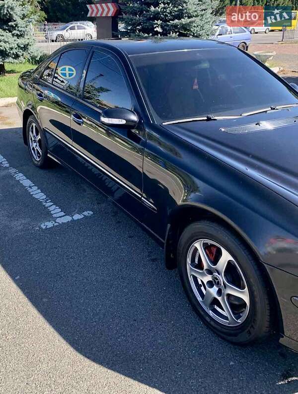 Седан Mercedes-Benz E-Class 2005 в Борисполе