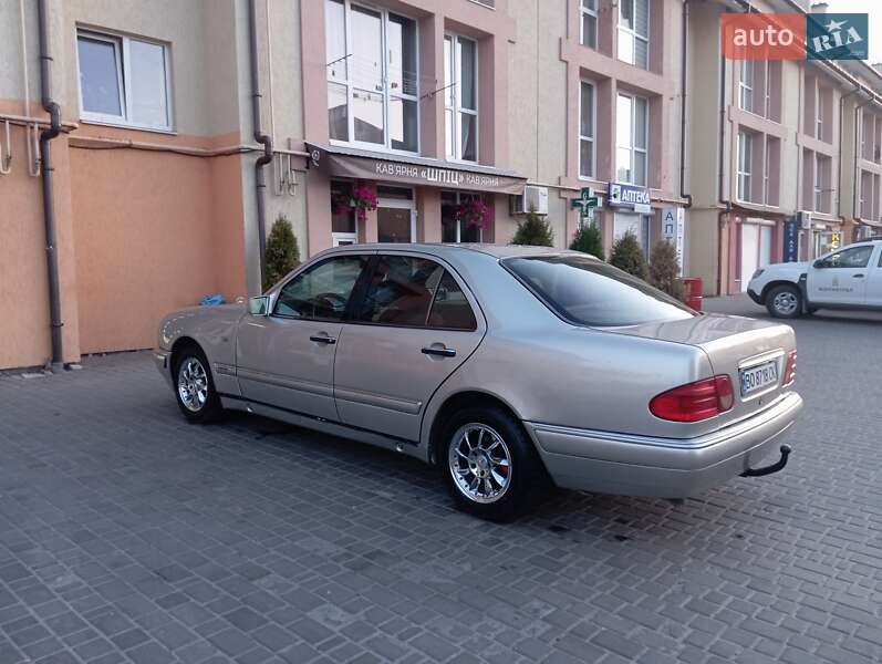 Седан Mercedes-Benz E-Class 1997 в Ременеві фото 9 Седан Mercedes-Benz E-Class 1997 в Ременеві