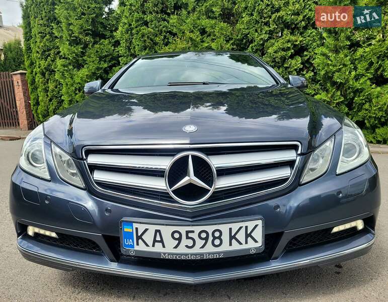 Купе Mercedes-Benz E-Class 2010 в Хмельницькому фото 4 Купе Mercedes-Benz E-Class 2010 в Хмельницькому