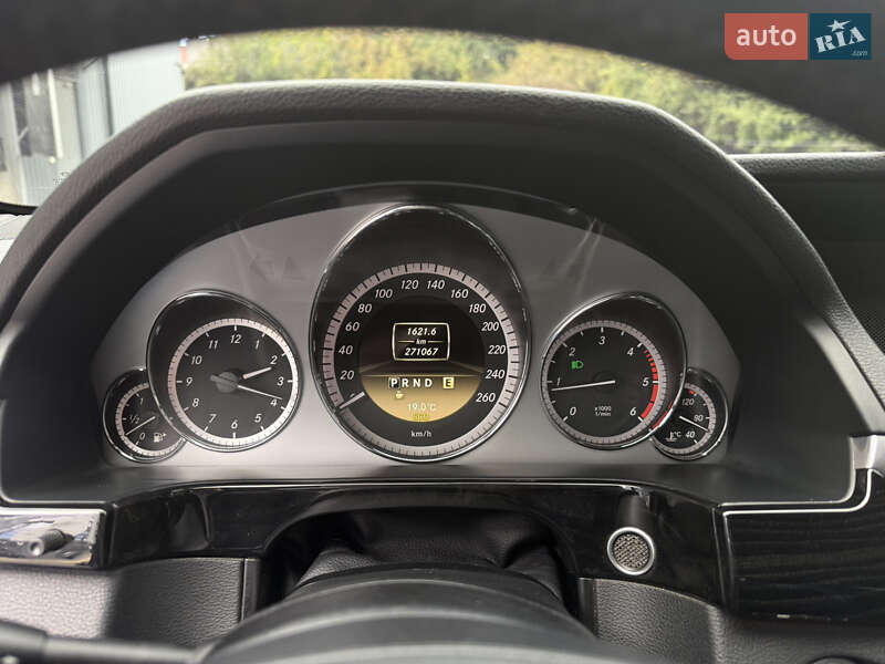 Седан Mercedes-Benz E-Class 2011 в Ужгороде фото 18 Седан Mercedes-Benz E-Class 2011 в Ужгороде