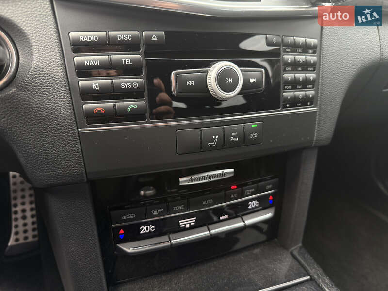 Седан Mercedes-Benz E-Class 2011 в Ужгороде фото 23 Седан Mercedes-Benz E-Class 2011 в Ужгороде