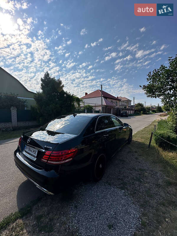 Седан Mercedes-Benz E-Class 2013 в Одессе