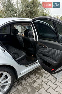 Седан Mercedes-Benz E-Class 2008 в 