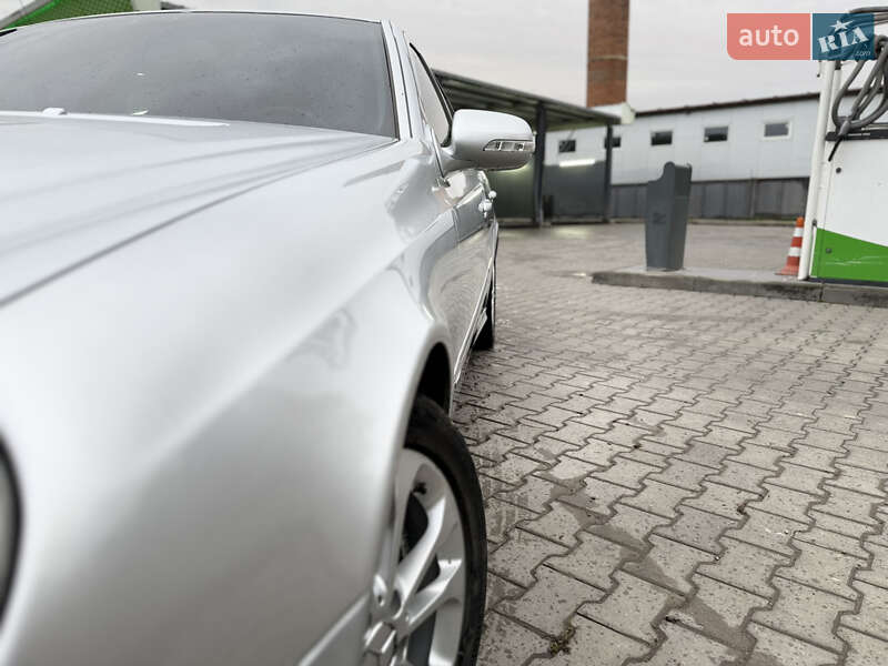 Седан Mercedes-Benz E-Class 2008 в Черновцах