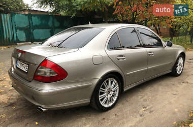 Седан Mercedes-Benz E-Class 2008 в  фото 4 Седан Mercedes-Benz E-Class 2008 в