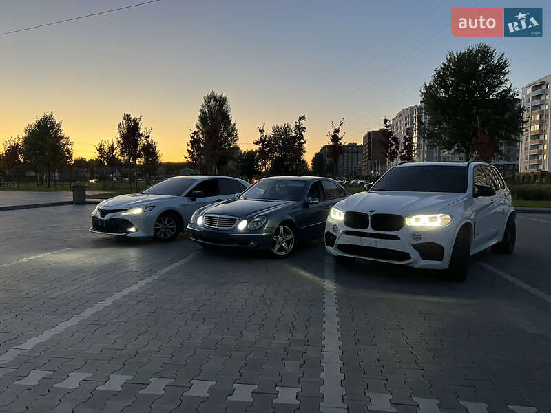 Седан Mercedes-Benz E-Class 2006 в Киеве