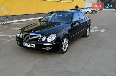 Седан Mercedes-Benz E-Class 2006 в Ужгороде
