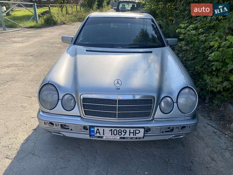 Mercedes-Benz E-Class 1998