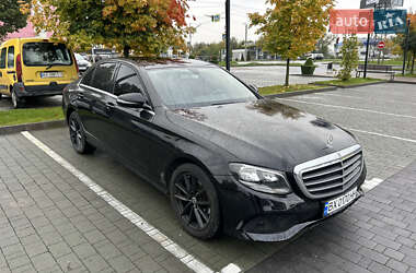 Седан Mercedes-Benz E-Class 2017 в Хмельницком