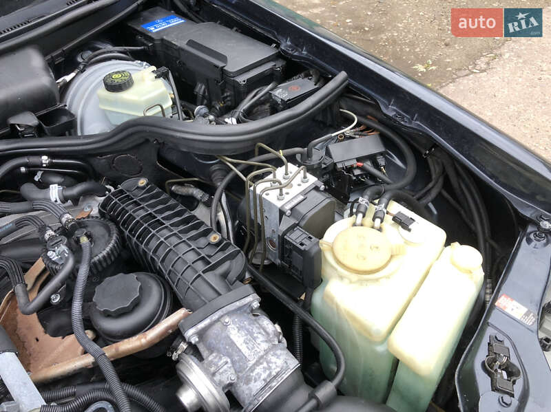 Седан Mercedes-Benz E-Class 2001 в Самборе