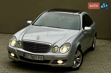 Седан Mercedes-Benz E-Class 2008 в 