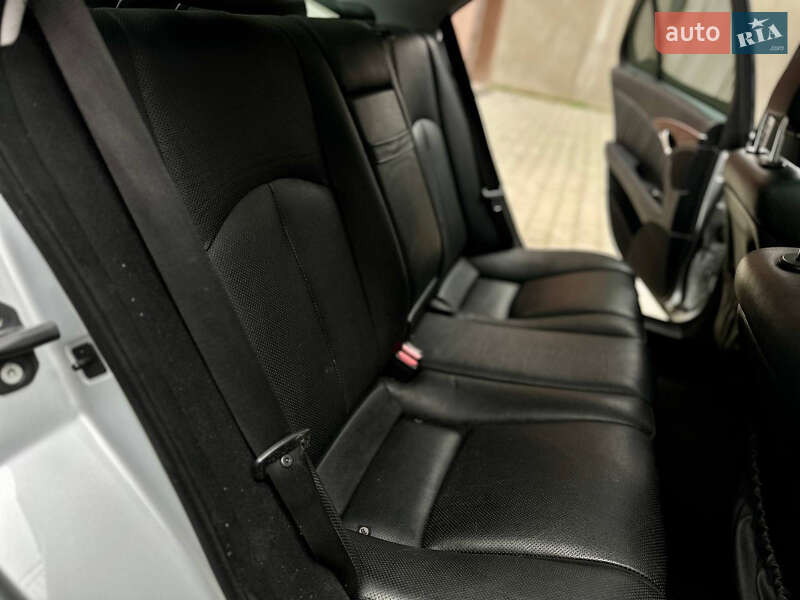 Седан Mercedes-Benz E-Class 2008 в Тернополе