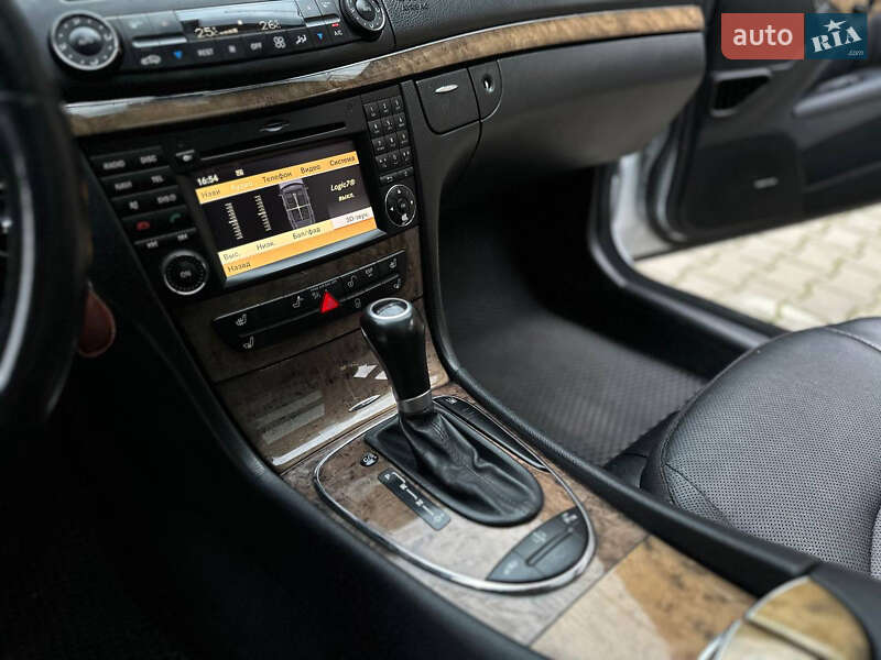 Седан Mercedes-Benz E-Class 2008 в Тернополе