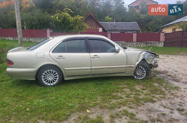 Седан Mercedes-Benz E-Class 1998 в 