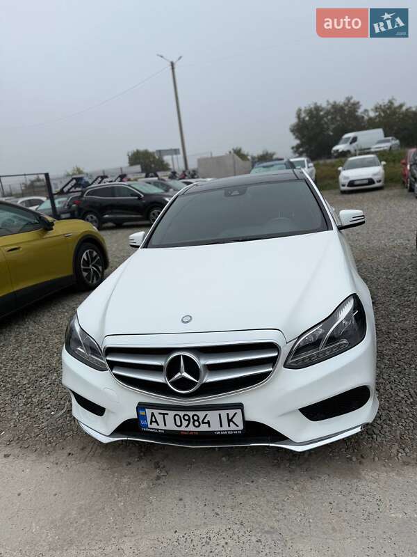 Седан Mercedes-Benz E-Class 2014 в Івано-Франківську