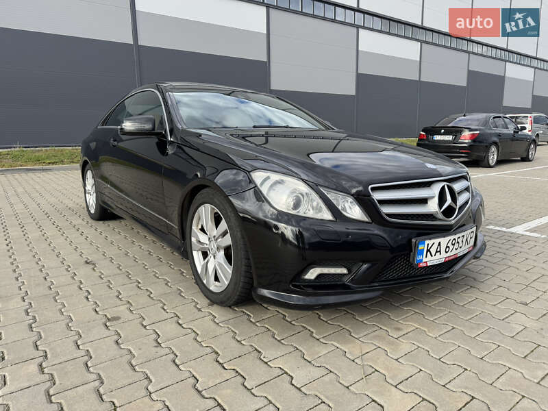 Купе Mercedes-Benz E-Class 2010 в Ивано-Франковске