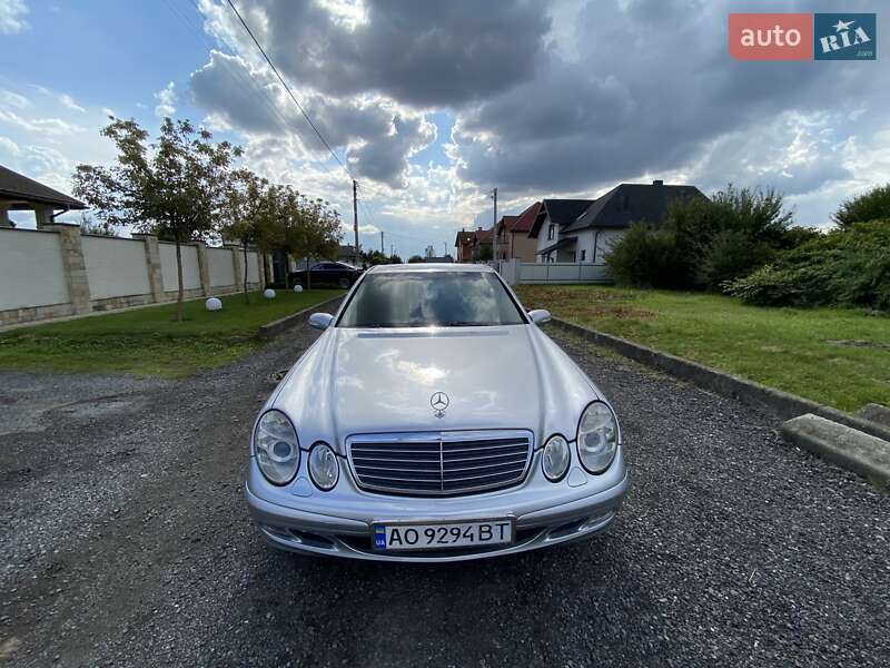 Седан Mercedes-Benz E-Class 2003 в Мукачево фото 2 Седан Mercedes-Benz E-Class 2003 в Мукачево