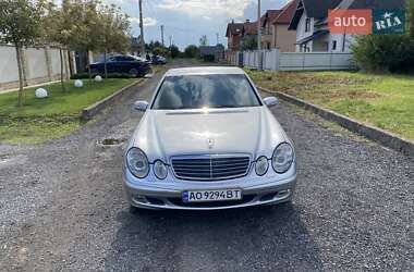 Седан Mercedes-Benz E-Class 2003 в Мукачево