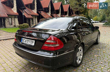 Седан Mercedes-Benz E-Class 2004 в 