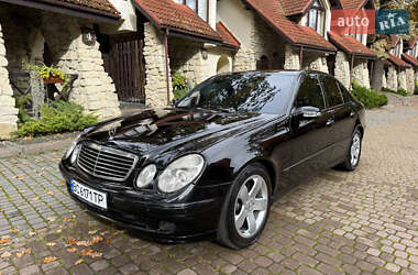 Седан Mercedes-Benz E-Class 2004 в 