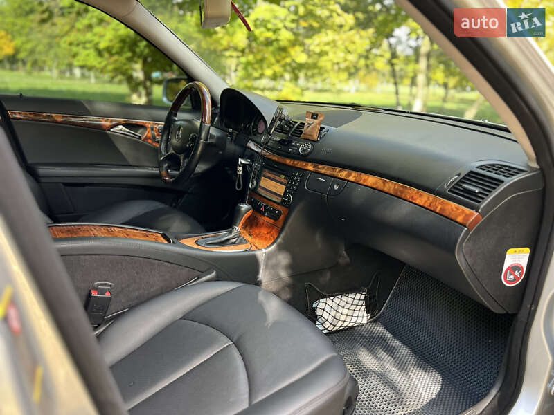 Седан Mercedes-Benz E-Class 2008 в Одесі фото 10 Седан Mercedes-Benz E-Class 2008 в Одесі