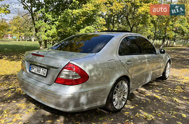 Седан Mercedes-Benz E-Class 2008 в 