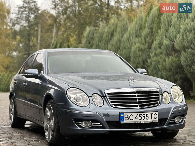 Седан Mercedes-Benz E-Class 2006 в Самборе