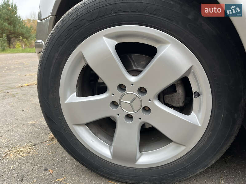 Универсал Mercedes-Benz E-Class 2003 в Костополе