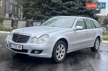Универсал Mercedes-Benz E-Class 2008 в 