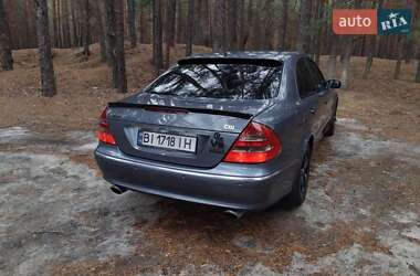 Седан Mercedes-Benz E-Class 2004 в 