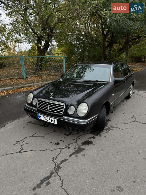 Седан Mercedes-Benz E-Class 1997 в Лубнах