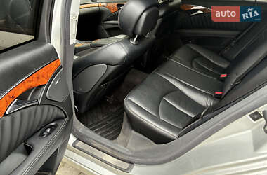 Седан Mercedes-Benz E-Class 2004 в  фото 18 Седан Mercedes-Benz E-Class 2004 в