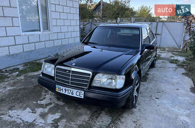 Седан Mercedes-Benz E-Class 1994 в 