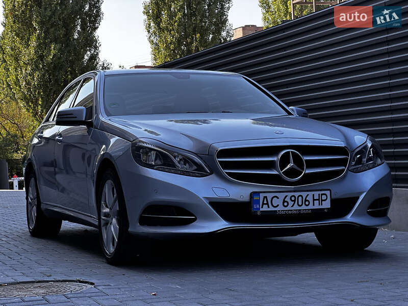 Седан Mercedes-Benz E-Class 2014 в Луцьку