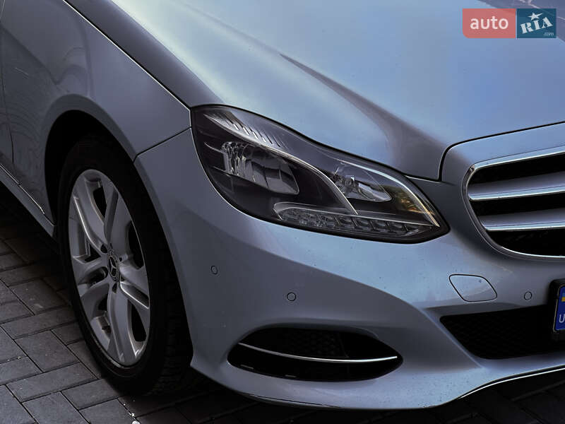 Седан Mercedes-Benz E-Class 2014 в Луцьку