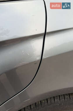 Седан Mercedes-Benz E-Class 2011 в 