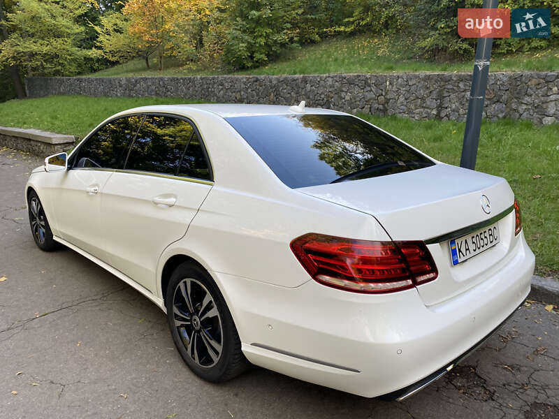 Седан Mercedes-Benz E-Class 2014 в Киеве