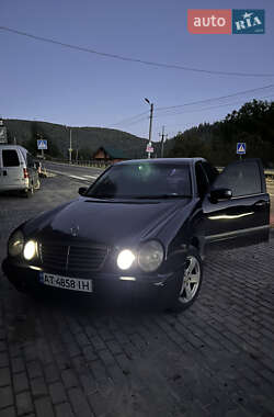 Седан Mercedes-Benz E-Class 2000 в Івано-Франківську