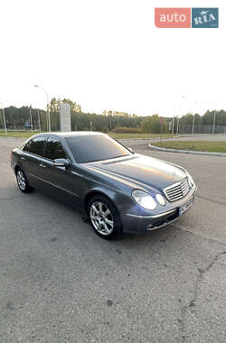 Седан Mercedes-Benz E-Class 2005 в Ковелі