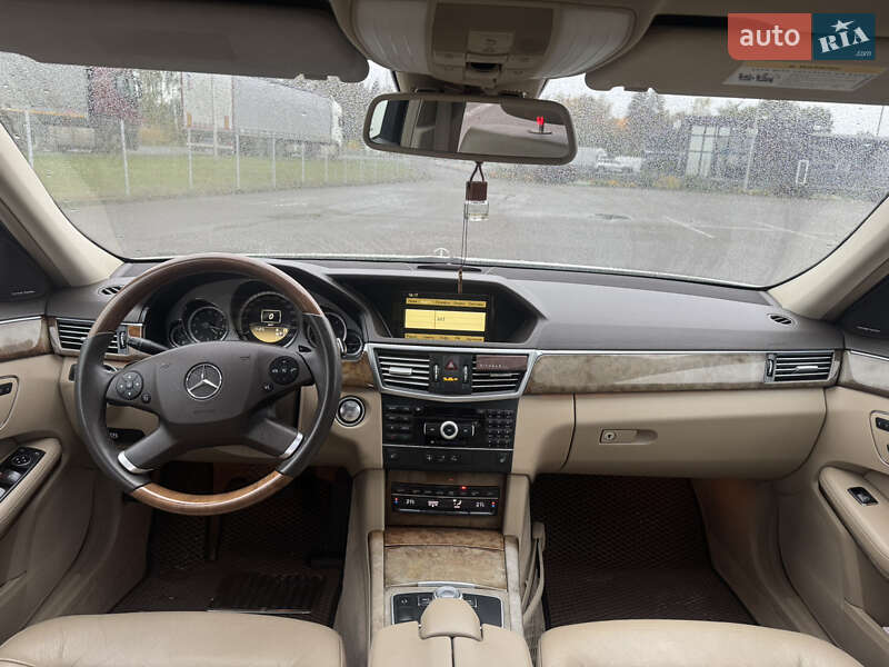 Седан Mercedes-Benz E-Class 2011 в Ковеле